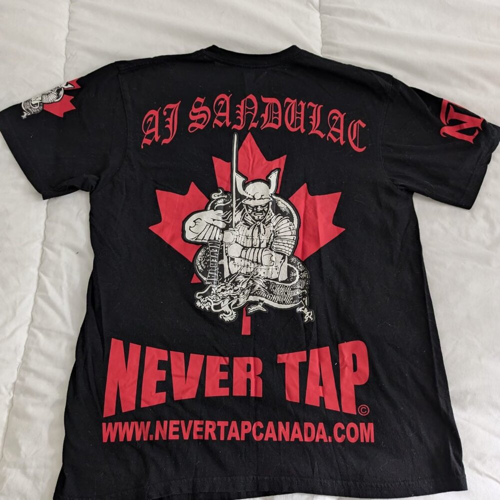 RARE HTF Never Tap Canada Ghost Wear T-Shirt – AJ Sandulac Samurai Graphic L